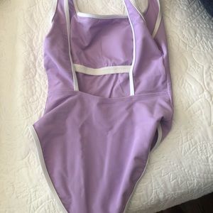 Lainsnow purple one piece. Size L, worn once.